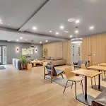 Boots On Broadway In Downtown With Parking, Pool, Gym Apartment Nashville