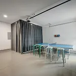 4 Rooftop Decks 4 Hot Tubs Game & Sauna * Nashville