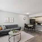Avery Apartments A4 I Spacious 1 Bed 1 Bath
