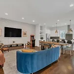 2 Lux Homes 2Mi To Broadway Huge Rooftop Sleeps 24