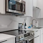 Kays Nook - Thoughtfully Curated Boutique Retreat Apartment *