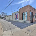 Boutique One Bedroom Condo In Dynamic 12 South 202