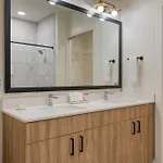 5 Boutique 1Br Suites In 12 South Sleeps 20