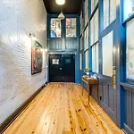 Charming Stay For 4 In Family Dt Walk To Broadway