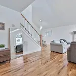 Nest: Renovated Retreat Near Bna Holiday home *