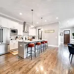 Holiday home Nell's Haven Two Miles To Downtown & Broadway Nashville