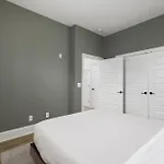 With Free Parking, 3 Miles Downtown, Near Restaurants Apartment