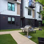 Mix At 8Th & Argyle Elite Nashville Vacation Spot