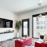 Apartment Illume 319