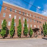 Holiday home Centennial Park Near Broadway Sleeps 4 Nashville