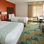 La Quinta By Wyndham Airport Hotel 3*