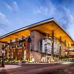 Loews Nashville Hotel At Vanderbilt Plaza