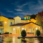 Hotel La Quinta By Wyndham South Nashville