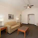 Hotel La Quinta By Wyndham South