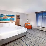 Hotel La Quinta By Wyndham Airport Nashville