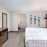 Hotel La Quinta By Wyndham Airport