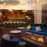 Marriott At Vanderbilt 4*