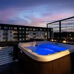 Luxe 4br Retreat With Hot Tub & Skyline Deck Nashville