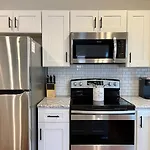 The Jefferson Weekend Haven Prime Location