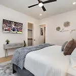 Trinity Beats-Private Rooftop Deck-East Nashville
