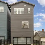 Trinity Beats-Private Rooftop Deck-East Nashville