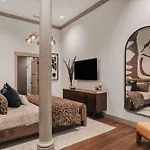 Starr Piano - Roxie And Carraway - 8 Bedrooms * Nashville