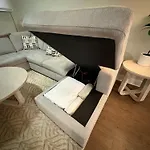 The Nash Luxe, Pool, Gym, Nightlife! Apartment *