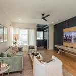 Nash - The Nash - 757Ab Lynwood Ave