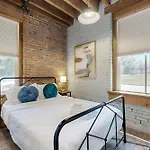 The 1865 #107 Apartment Nashville