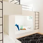 Nash Chic Near Dt Rooftop Luxe Comfort
