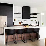 Nash Chic Near Dt Rooftop Luxe Comfort Holiday home