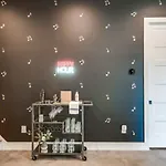 Close To The Gulch - Book Today