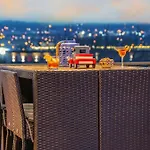New Nashvegas Downtown Rooftop Views 13beds
