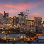 Holiday home New Nashvegas Downtown Rooftop Views 13beds Nashville