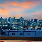 Holiday home New Nashvegas Downtown Rooftop Views 13beds Nashville
