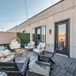 Holiday home Brand New Views Karaoke Near Downtown Nashville