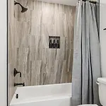 3br Townhome Rooftop Views Hot Tub & Fireplace Apartment Nashville