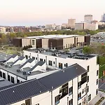 Conway Buyout - 3 Units By Avantstay