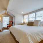 1 Mi To Centennial Park, Couple\'S West End Retreat