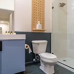 Conway Buyout - 2 Units By Avantstay