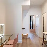 Conway Buyout - 2 Units By Avantstay