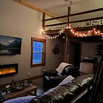 Holiday home The Den At J-barn - Secluded Retreat Nashville