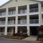 Hotel Hometowne By Red Roof - Airport/briley Pkwy