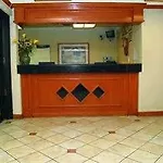 Hotel La Quinta By Wyndham Airport 3*