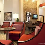 Hotel Hampton & Nashville-vanderbilt-elliston Place
