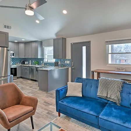 Apartment Retreat About 5 Mi To Downtown! *