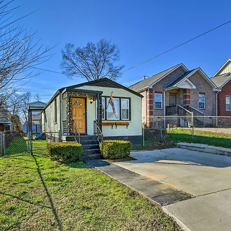 Cozy Vacation 3 Mi To Downtown Holiday home Nashville