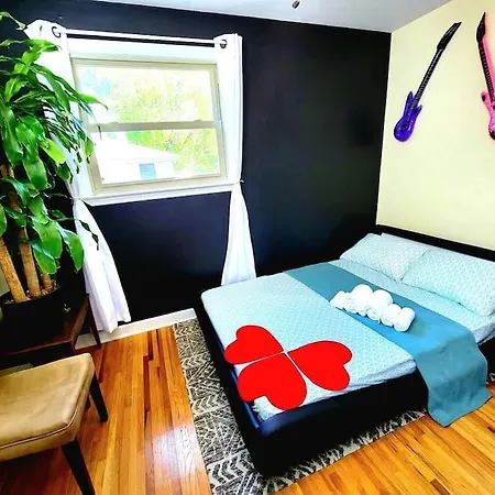 Thennc:billiard-grill-pingpong-airhockey-foosball *