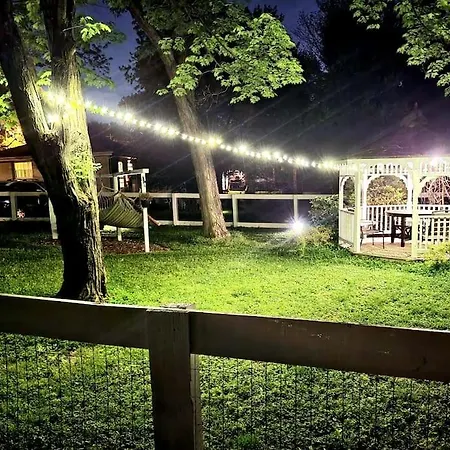 Holiday home Thennc:billiard-grill-pingpong-airhockey-foosball *
