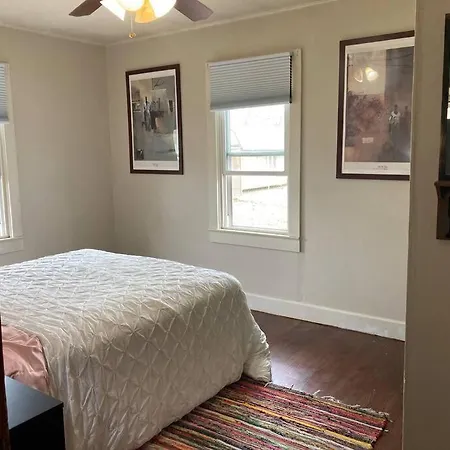 Apartment Green 25 Min From Downtown *